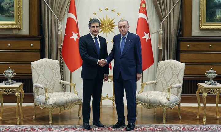 Türkiye Cumhuriyeti Cumhurbaşkanı Erdoğan, Irak Kürt Bölgesel Yönetimi Başkanı Barzani’yi kabul etti