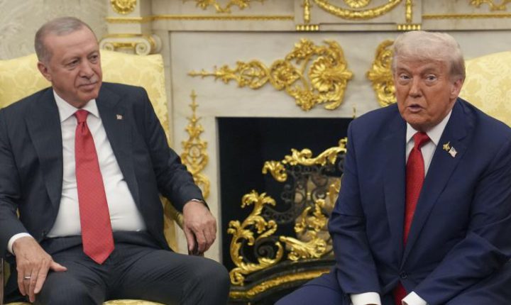 Türkiye Cumhuriyeti Cumhurbaşkanı Erdoğan, ABD Başkanı Trump ile görüştü