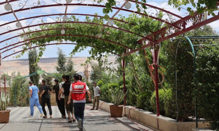 Katar Kızılayı, Suriye’nin Kuzeyinde Ruh Sağlığı Projesi Başlattı