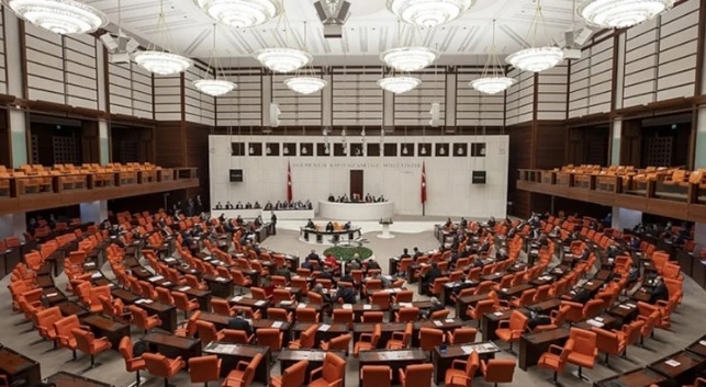 Yeni haftada Meclis gündemi yoğun