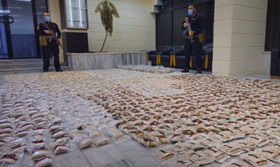 Suriye ve Irak’ın Koordineli Operasyonunda 1,27 Milyon Captagon hapı ve 108 Kilo Esrar Ele Geçirildi