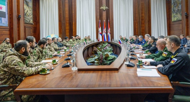 Suriye Savunma Bakanı, Rus Mevkidaşıyla Askeri İşbirliğini Görüştü