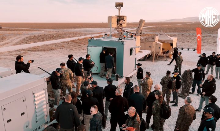 MKE TOLGA YHSS Yabancı Heyetler için Sahne Aldı