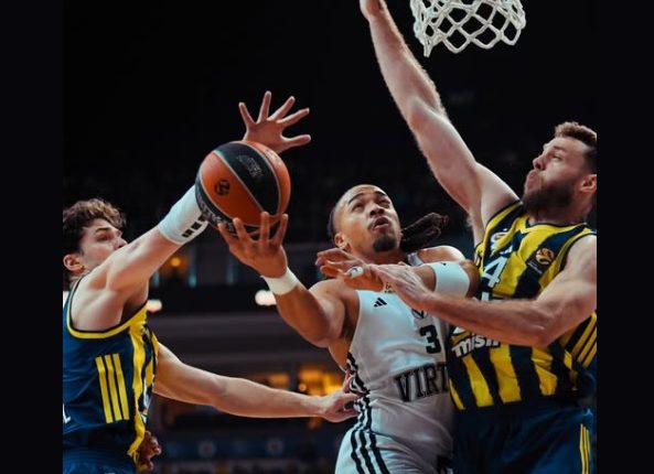 Fenerbahçe Beko üst üste 5. kez kazandı!