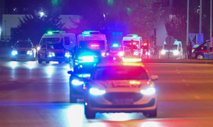 Gürcistan’da düşen askeri uçakta şehit olan askerlerin naaşları Adli Tıp Kurumuna getirildi