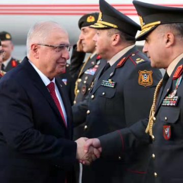 Türkiye Cumhuriyeti Millî Savunma Bakanı Yaşar Güler, kardeş ülke Azerbaycan’ın 8 Kasım Zafer Günü kutlamalarına katılmak üzere Bakü’ye gitti.