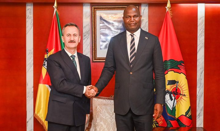 Savunma Sanayii Başkanı Prof. Dr. Haluk Görgün Mozambik’te