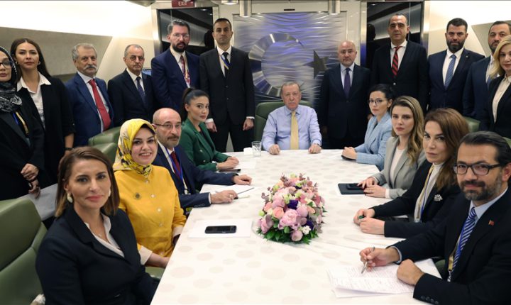 Türkiye Cumhuriyeti Cumhurbaşkanı Erdoğan: F-35 konusunda ABD Başkanı Sayın Trump’la yaptığımız son görüşmelerde güzel adımlar attık