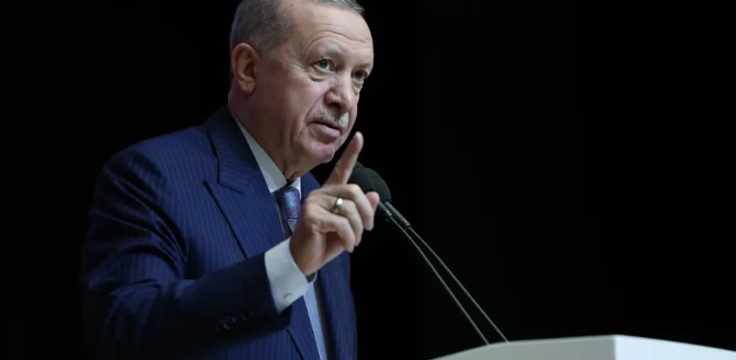 Türkiye Cumhuriyeti Cumhurbaşkanı Erdoğan: Atatürk’e yönelik hakaretamiz ifadelere karşıyız