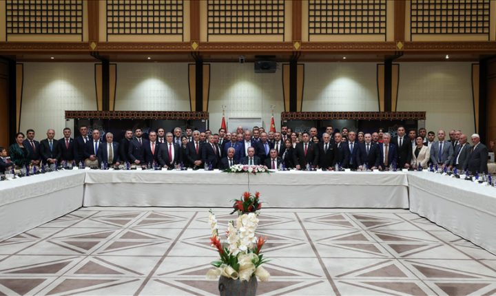 Türkiye Cumhuriyeti Cumhurbaşkanı Erdoğan, Dünya Ahıskalı Türkler Birliği Heyeti’ni kabul etti