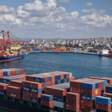 Lazkiye limanına 23 bin tondan fazla buğday yüklü bir gemi geldi