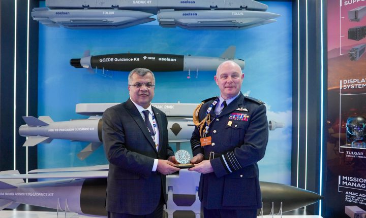 Türkiye Cumhuriyeti Millî Savunma Bakan Yardımcısı Bilal Durdalı, 17-21 Kasım 2025 tarihleri arasında Dubai/Birleşik Arap Emirlikleri’nde (BAE) gerçekleştirilen Dubai Hava Gösterisine (Dubai Airshow-2025) katılıyor.