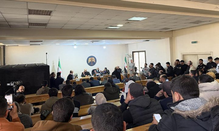 Suriye’de sahil bölgesindeki 6 Mart olaylarına ilişkin ilk kamuya açık duruşmalar Halep’te başladı