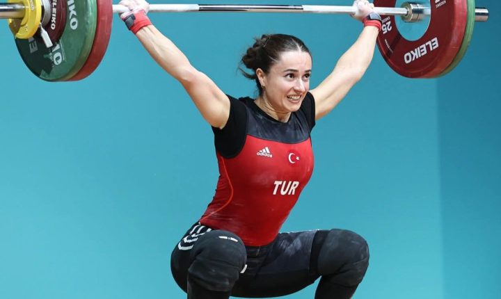 🇹🇷🏋️ AYSEL’DEN 3 ALTIN