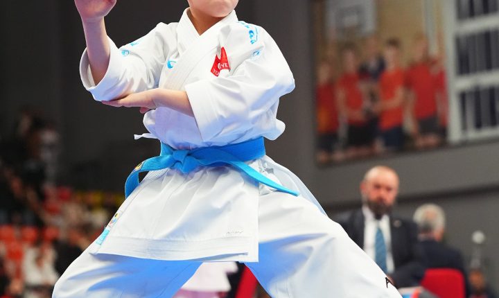 12-14 Aralık 2025 tarihlerinde İstanbul Ahmet Cömert Spor Salonunda düzenlenen Turkish Open Karate Turnuvası tüm heyecanıyla bugün başladı.