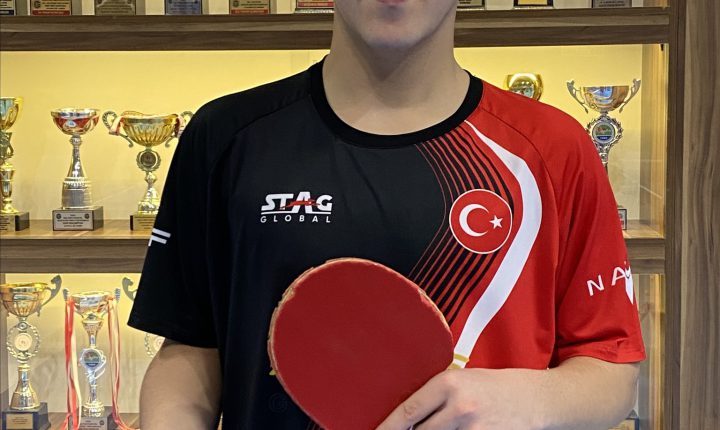 “Türk bayrağını dalgalandırmaya devam edeceğiz. Dünyaya adımızı daha çok duyuracağız. Olimpiyatlarda rakiplerimiz bizden korksun, geliyoruz”