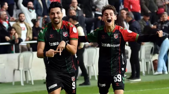 Fenerbahçe yeni Arda Güler’i buldu! Transfer için girişim başladı