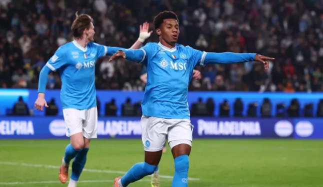 İtalya Süper Kupası Napoli’nin