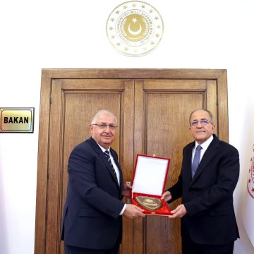 Uzun Yıllardan Bu Yana Türkiye Cumhuriyeti Millî Savunma Bakan Yardımcılığı Görevini Yürüten Şuay Alpay, Yaş Haddinden Emekli oldu