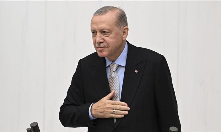 Türkiye Cumhuriyeti Cumhurbaşkanı Erdoğan, 2026 yılı bütçesinin hayırlı olmasını diledi