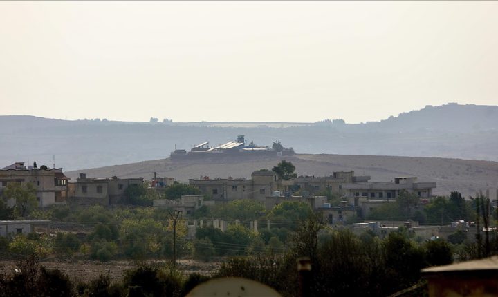 İsrail ordusu, Suriye’nin güneyinde işgal ettiği bölgede konuşlu bir birliğini geri çekti