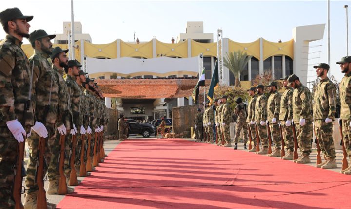 Şam’da “Suriye Devrimi Askeri Fuarı” açıldı