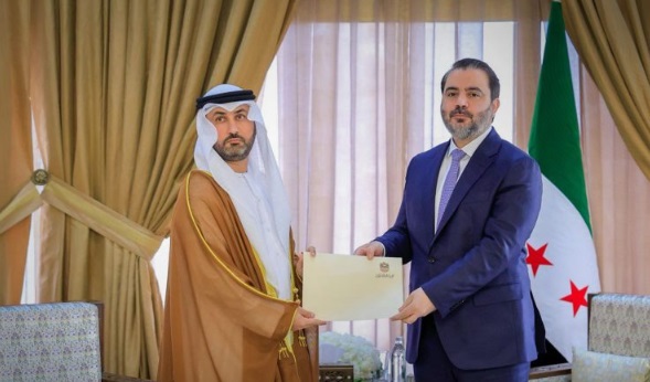 Suriye Dışişleri Bakanı Şeybani, BAE Büyükelçisi’nin Güven Mektubunu Teslim Aldı