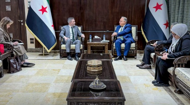 Suriye Maliye Bakanı, Kanada Büyükelçisi ile Konut Finansmanı ve KOBİ Desteğini Görüştü