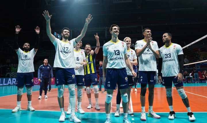 Fenerbahçe Medicana play-off turunda!