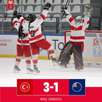 🇹🇷 🏒 SÜPERSİNİZ KIZLAR!