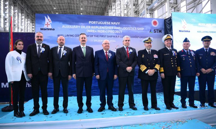 STM’nin Ana Yükleniciliğinde İnşa Edilecek Portekiz Denizde İkmal ve Lojistik Destek Gemilerinden İlkinin Bloku Törenle Kızağa Alındı