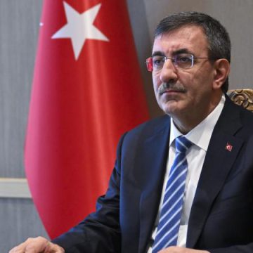 Yılmaz: Bayrağımıza Yapılan Saldırı Ceza Almadan Kalmayacak