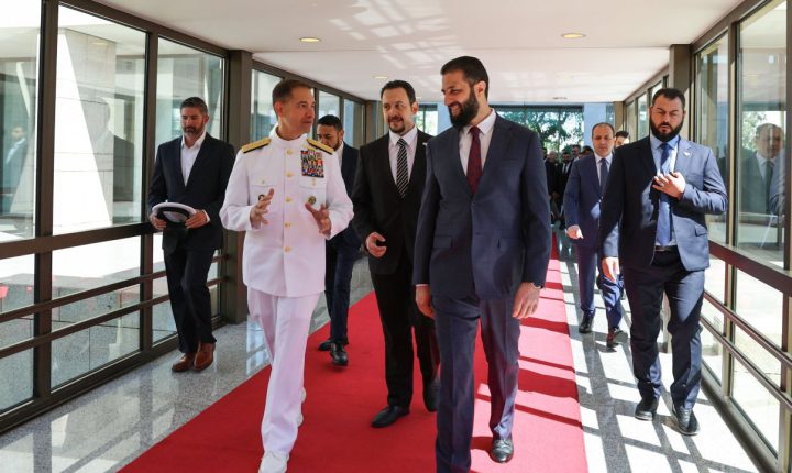 CENTCOM Komutanı Cooper’dan Suriye’ye saha ziyareti