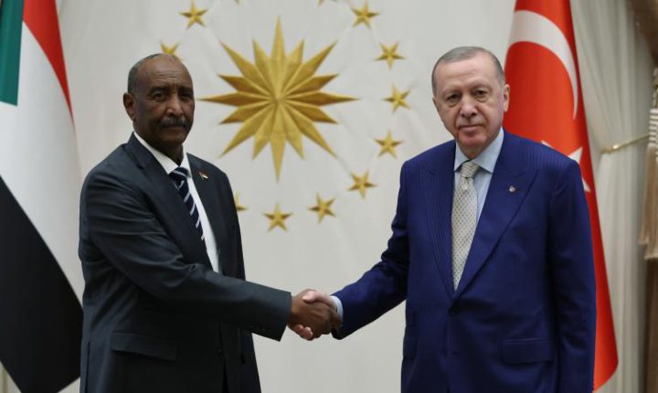 Sudan Egemenlik Konseyi Başkanı Burhan: Önce Allah’a sonra Erdoğan’a güveniyoruz