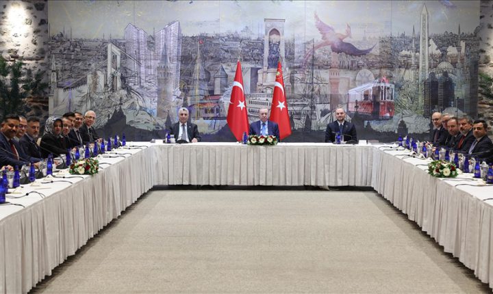 Türkiye Cumhuriyeti Cumhurbaşkanı Erdoğan, MÜSİAD heyetini kabul etti