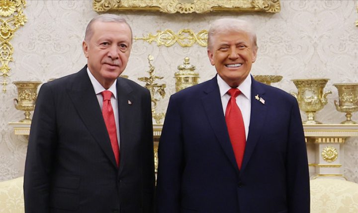 Türkiye Cumhuriyeti Cumhurbaşkanı Erdoğan, ABD Başkanı Trump ile telefonda görüştü
