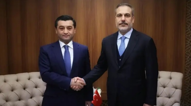 Bakan Fidan, Özbek mevkidaşı ile telefonda görüştü