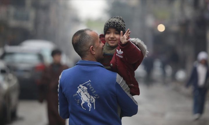 Halep’teki Şeyh Maksud ve Eşrefiyye Mahallelerinde Hayat Normalleşiyor