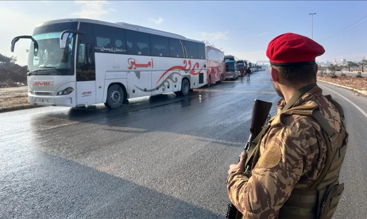 Halep’te YPG/SDG’ye yönelik tahliye süreci başladı