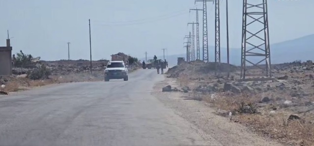 İsrail ordusu, Suriye’nin güneybatısındaki Kuneytra ilinde 4 sivili gözaltına aldı.