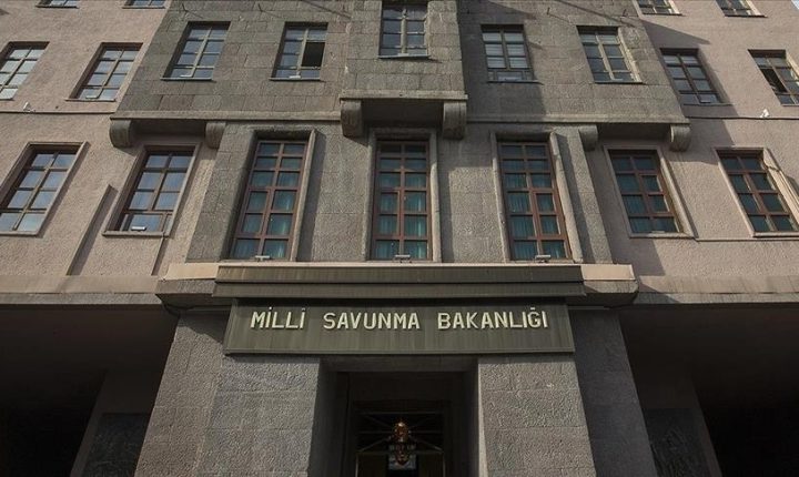 Türkiye Cumhuriyeti MSB: Geçtiğimiz hafta içerisinde 9 PKK’lı terörist teslim oldu