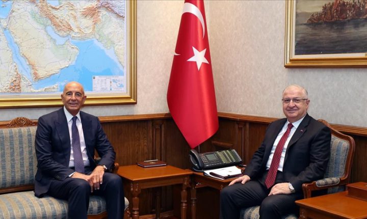 Türkiye Cumhuriyeti Milli Savunma Bakanı Güler, ABD’nin Ankara Büyükelçisi Barrack’ı kabul etti