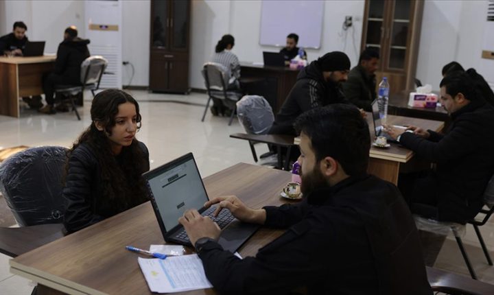 Rakka’daki Uzlaşı Merkezinde Yoğunluk Devam Ediyor