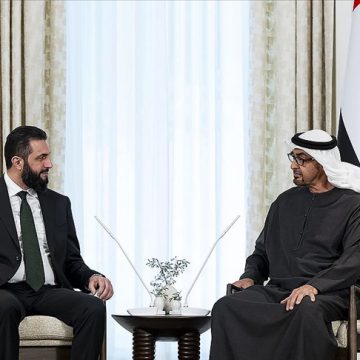 Suriye Cumhurbaşkanı Şara, BAE Devlet Başkanı Al Nahyan ile bölgedeki gelişmeleri görüştü