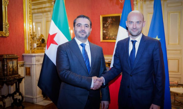 Suriye ve Fransa Dışişleri Bakanları Paris’te Görüştü