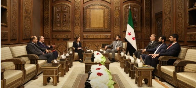 Suriye İçişleri Bakanı, Hol Kampı ve Cezaevlerini Görüştü