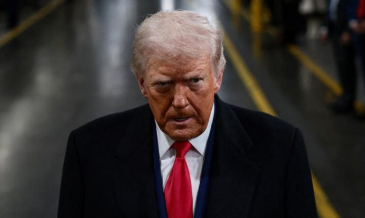 Trump’tan İran’daki Göstericilere Destek: “Protestolara Devam Edin”