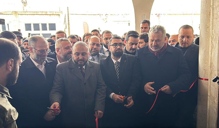 Türk STK’ları Suriye’de Halfaya Camisi’ni Restore Edip İbadete Açtı