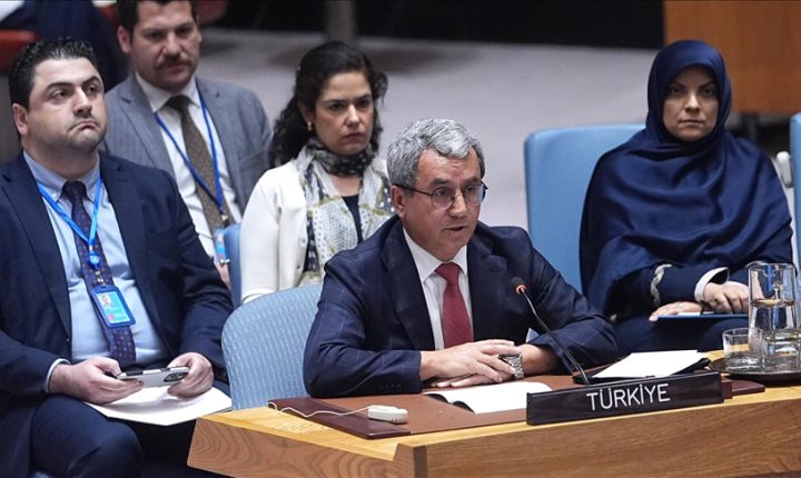 Türkiye Cumhuriyeti nin BM Daimi Temsilcisi Yıldız, Suriye’ye saldıran İsrail’i “sorumsuzlukla” suçladı  