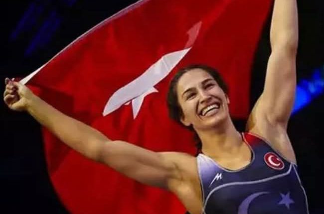 🇹🇷 🤼‍♀️ Buse Tosun Çavuşoğlu’ndan ALTIN Madalya!